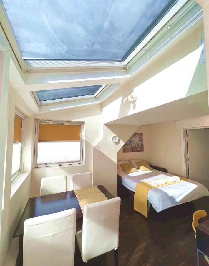 Unique Luxurious Jacuzzi Penthouse Duplex In City Center! 2 Baths! Free Parking! Sofia Eksteriør bilde