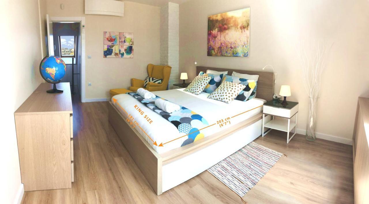 Unique Luxurious Jacuzzi Penthouse Duplex In City Center! 2 Baths! Free Parking! Sofia Eksteriør bilde
