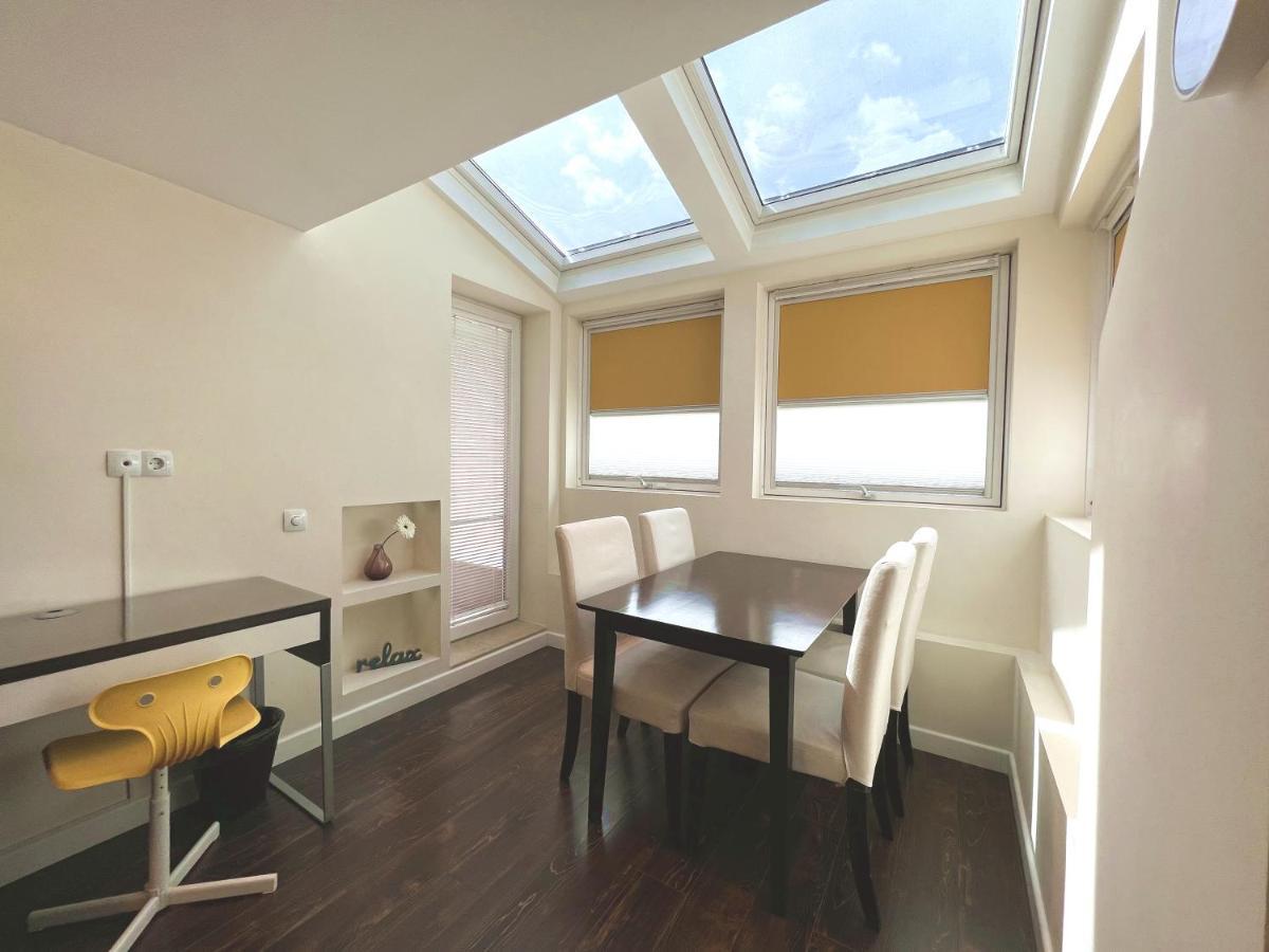 Unique Luxurious Jacuzzi Penthouse Duplex In City Center! 2 Baths! Free Parking! Sofia Eksteriør bilde